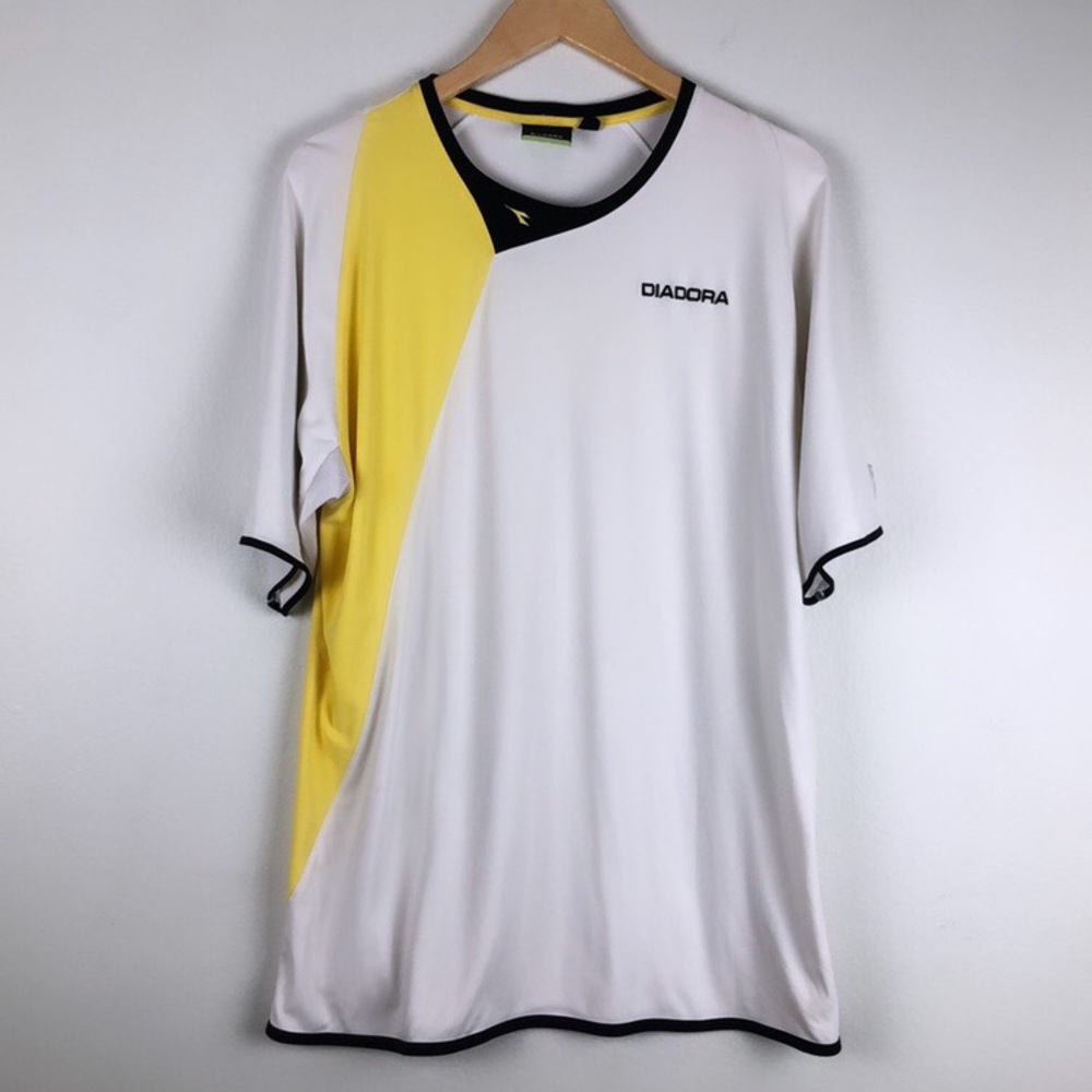 Fiadora Athletic Short Sleeve Shirt XL